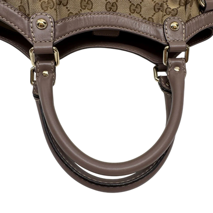 https://cdn.shopify.com/s/files/1/0564/9376/8855/files/Gucci_Shopper_Sukey_monogram_beige_10_6aa55be6-8a42-41c7-aea6-89868e7dc084.webp?v=1784242766