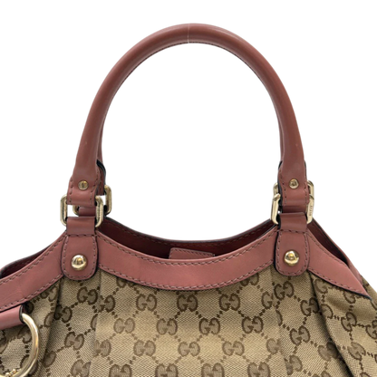 https://cdn.shopify.com/s/files/1/0564/9376/8855/files/Gucci_Shopper_Sukey_monogram_beige_12_6715cf6f-405a-4072-8a77-8266e5663c49.webp?v=1783515169