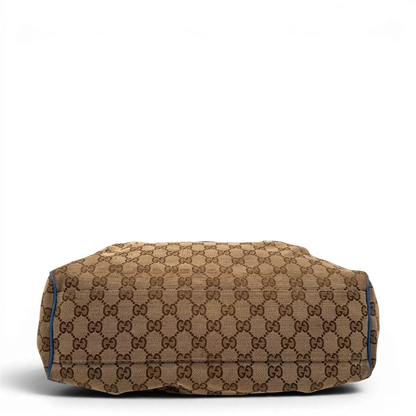 https://cdn.shopify.com/s/files/1/0564/9376/8855/files/Gucci_Shopper_Sukey_monogram_beige_5_a8ba1400-c72e-42ef-a6cc-4fc25e89d38b.webp?v=1784801538