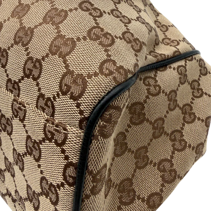 https://cdn.shopify.com/s/files/1/0564/9376/8855/files/Gucci_Shopper_Sukey_monogram_beige_6.webp?v=1782310481