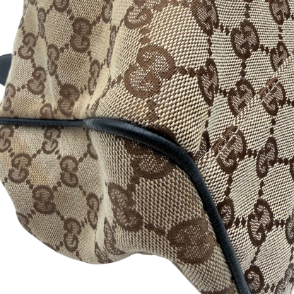 https://cdn.shopify.com/s/files/1/0564/9376/8855/files/Gucci_Shopper_Sukey_monogram_beige_7.webp?v=1782310481