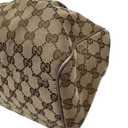 https://cdn.shopify.com/s/files/1/0564/9376/8855/files/Gucci_Shopper_Sukey_monogram_beige_7_fc67e24f-32b9-4976-826d-f910818a985c.webp?v=1784242767