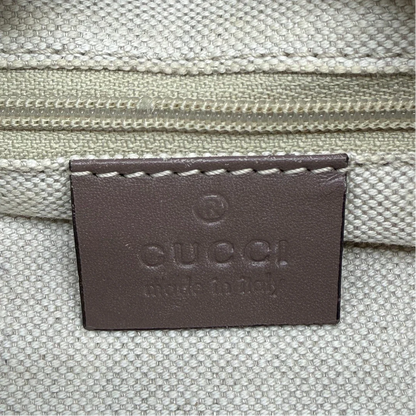 https://cdn.shopify.com/s/files/1/0564/9376/8855/files/Gucci_Shopper_Sukey_monogram_beige_vintage_GG6151.webp?v=1775065193