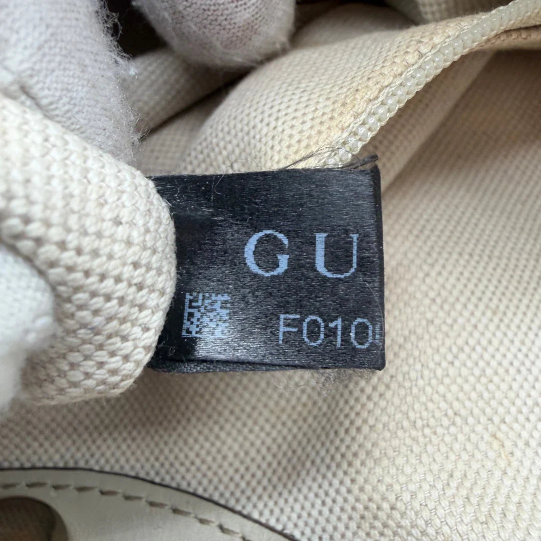 https://cdn.shopify.com/s/files/1/0564/9376/8855/files/Gucci_Shopper_Sukey_monogram_beige_vintage_GG8448.webp?v=1781108879