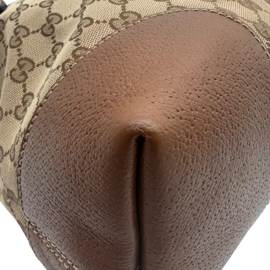 https://cdn.shopify.com/s/files/1/0564/9376/8855/files/Gucci_Shopper_monogram_beige_vintage_GG6163.webp?v=1778196776