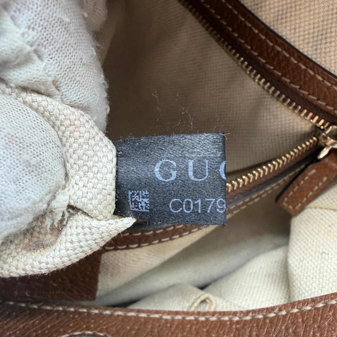 https://cdn.shopify.com/s/files/1/0564/9376/8855/files/Gucci_Shopper_monogram_beige_vintage_GG6173.webp?v=1778196776