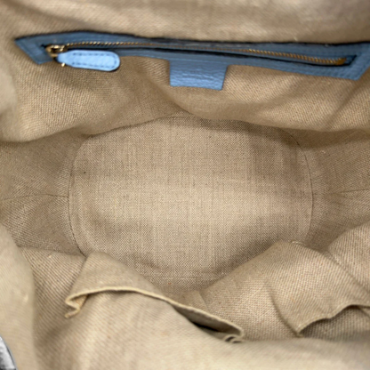 https://cdn.shopify.com/s/files/1/0564/9376/8855/files/Gucci_Umhangetasche_Bucket_monogram_beige_13.webp?v=1782385133