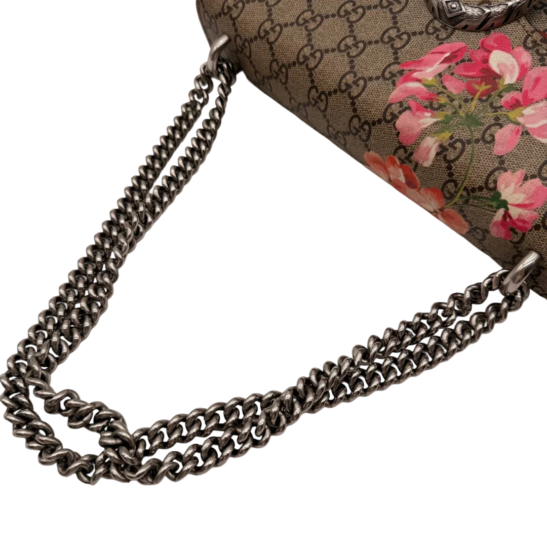 https://cdn.shopify.com/s/files/1/0564/9376/8855/files/Gucci_Umhangetasche_Dionysus_Floral_medium_monogram_beige_10_8a6a3a33-83b6-4da0-9e22-50e286d4744c.webp?v=1781714204
