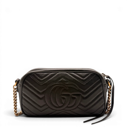 https://cdn.shopify.com/s/files/1/0564/9376/8855/files/Gucci_Umhangetasche_Marmont_Small_GG_monogram_schwarz_vintage_GG7161.webp?v=1779895171