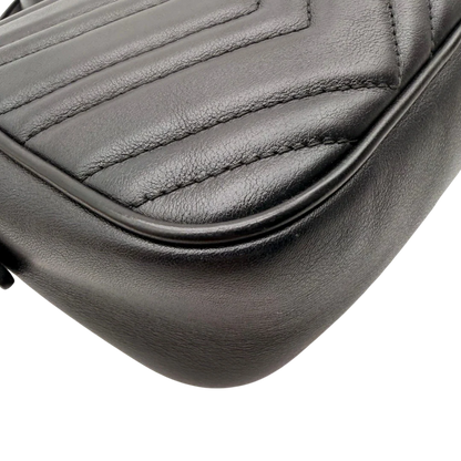 https://cdn.shopify.com/s/files/1/0564/9376/8855/files/Gucci_Umhangetasche_Marmont_Small_GG_monogram_schwarz_vintage_GG7169.webp?v=1779895171