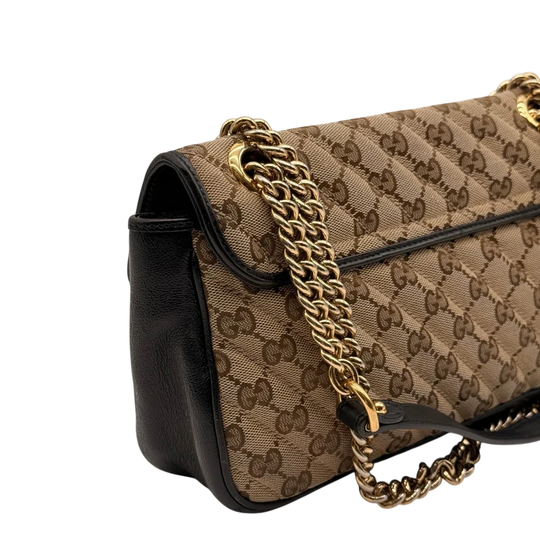 https://cdn.shopify.com/s/files/1/0564/9376/8855/files/Gucci_Umhangetasche_Marmont_medium_GG_monogram_beige_14_4a9b94eb-f4bd-4437-9819-9a001706821e.webp?v=1784802026