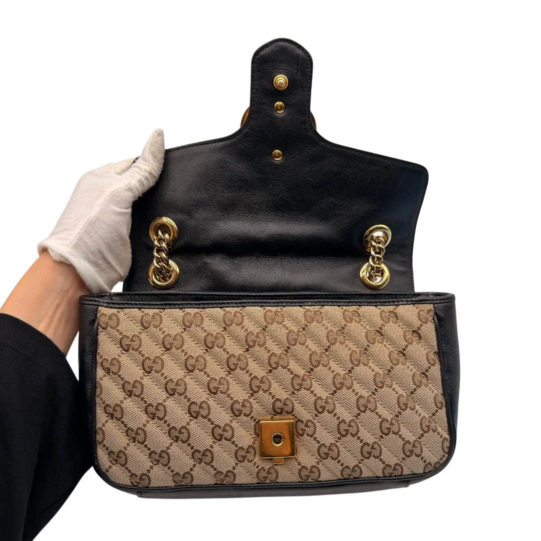 https://cdn.shopify.com/s/files/1/0564/9376/8855/files/Gucci_Umhangetasche_Marmont_medium_GG_monogram_beige_16.webp?v=1784802026