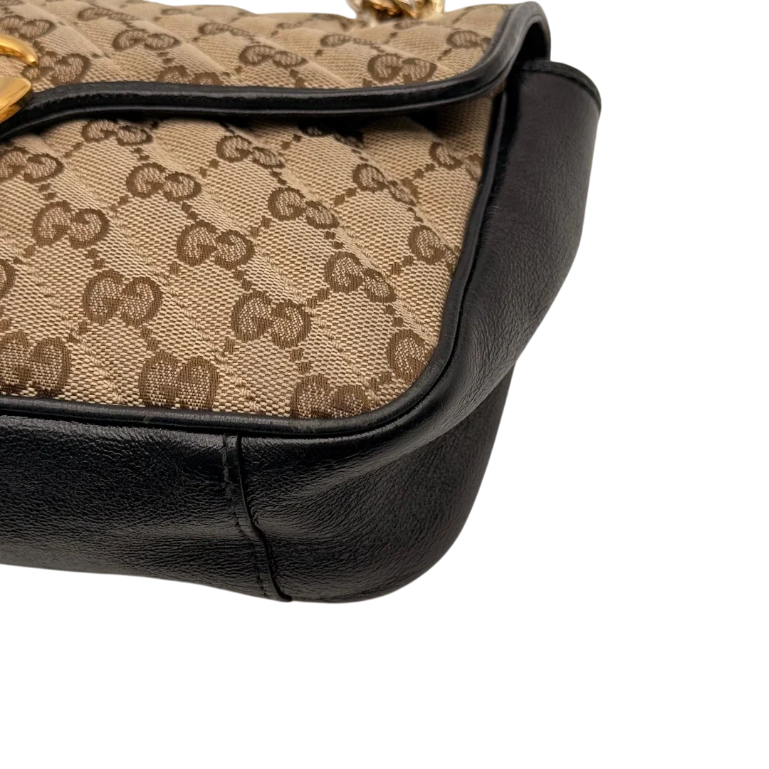 https://cdn.shopify.com/s/files/1/0564/9376/8855/files/Gucci_Umhangetasche_Marmont_medium_GG_monogram_beige_6_40bb319a-5c96-41b4-a2e8-3942c58cdb37.webp?v=1784802026