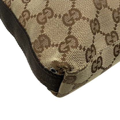 https://cdn.shopify.com/s/files/1/0564/9376/8855/files/Gucci_Umhangetasche_small_monogram_beige_vintage_GG8212.webp?v=1780409097
