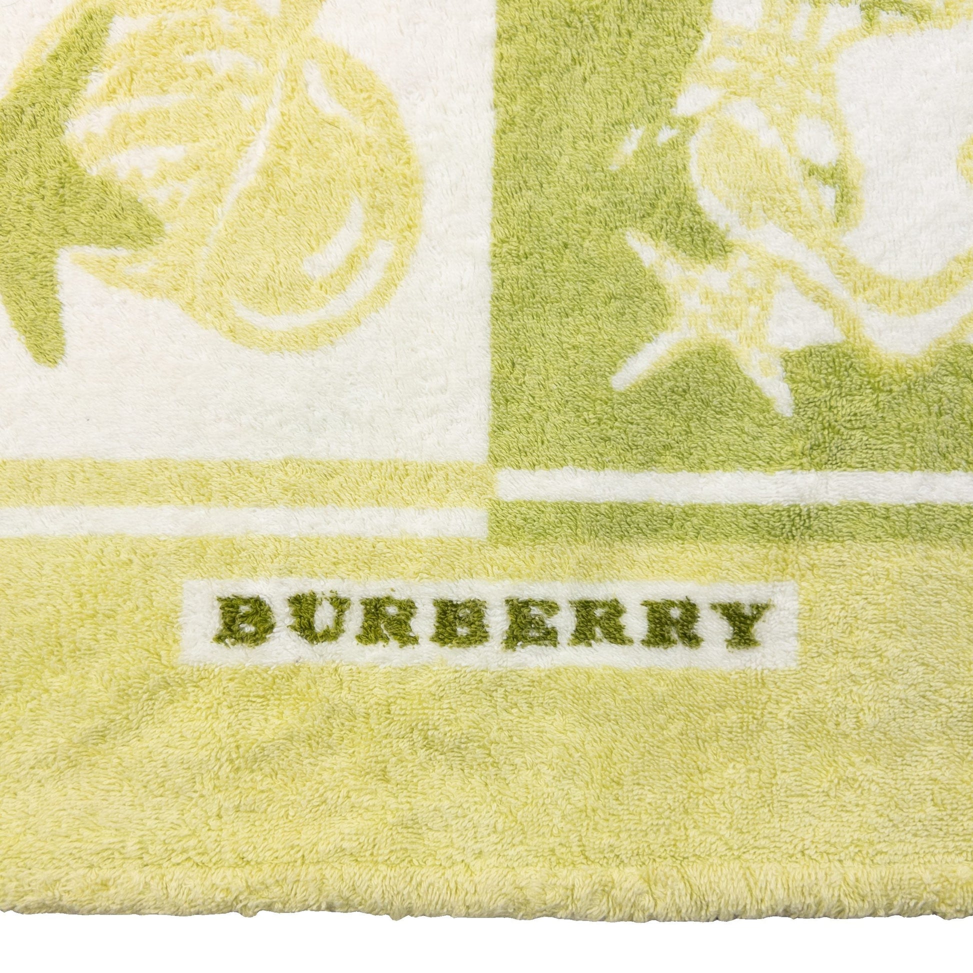 BURBERRY bath towel beige with starfish and seashell pattern featuring logo detail
