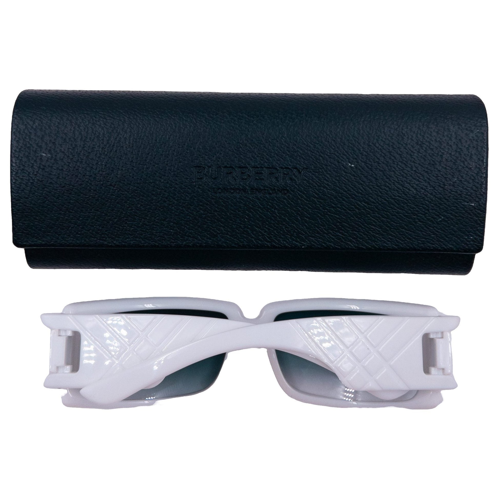 Burberry white sunglasses embossed Nova Check design on the sides with gradient tinted lenses