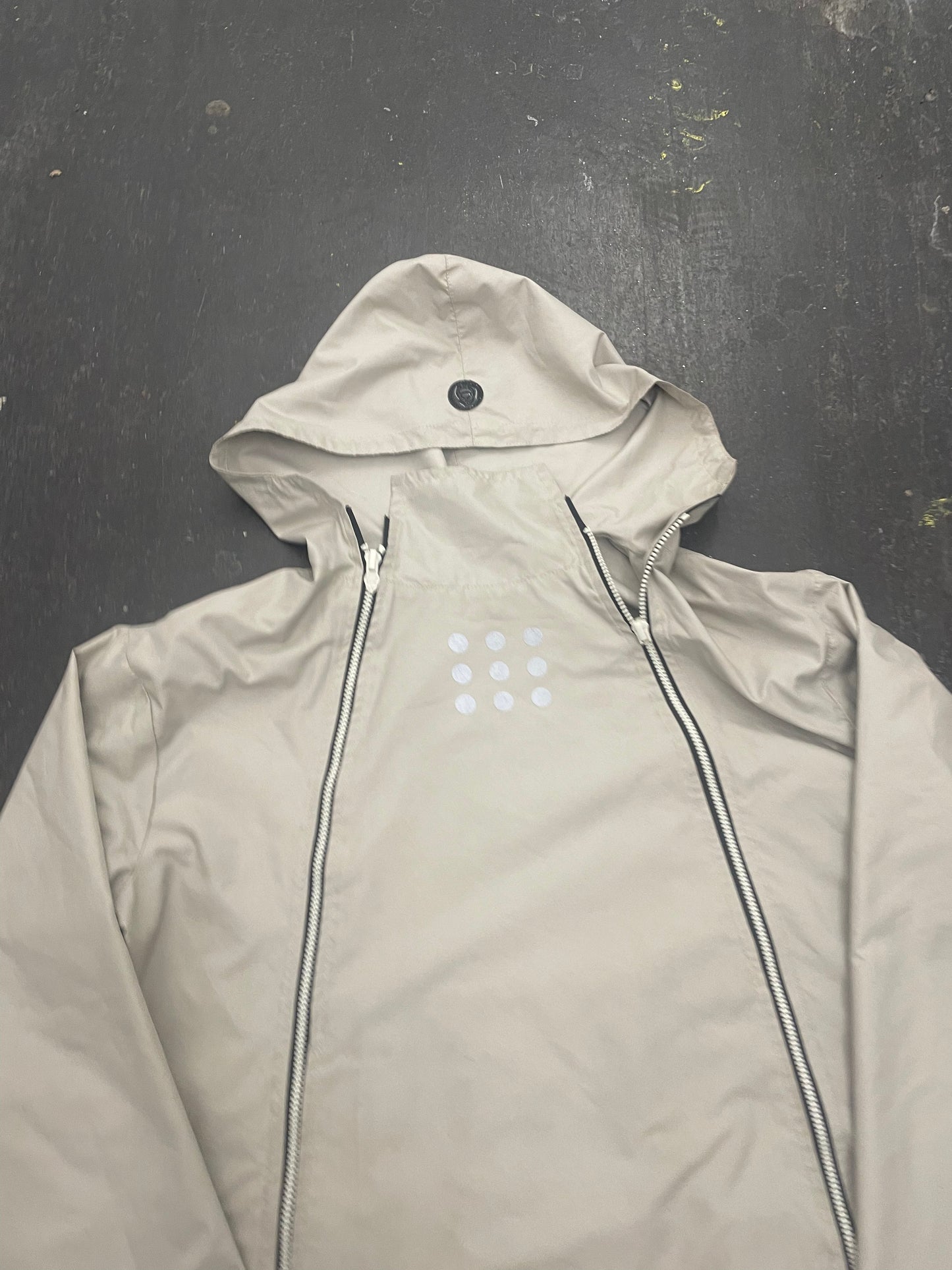https://cdn.shopify.com/s/files/1/0909/3598/4473/files/IMG-0661.heic?v=1738015237