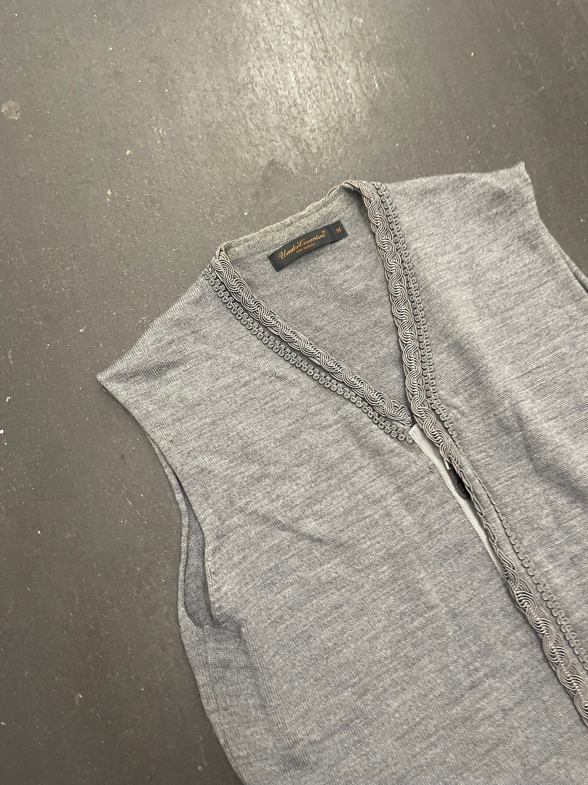 https://cdn.shopify.com/s/files/1/0909/3598/4473/files/IMG-1004.heic?v=1738433910