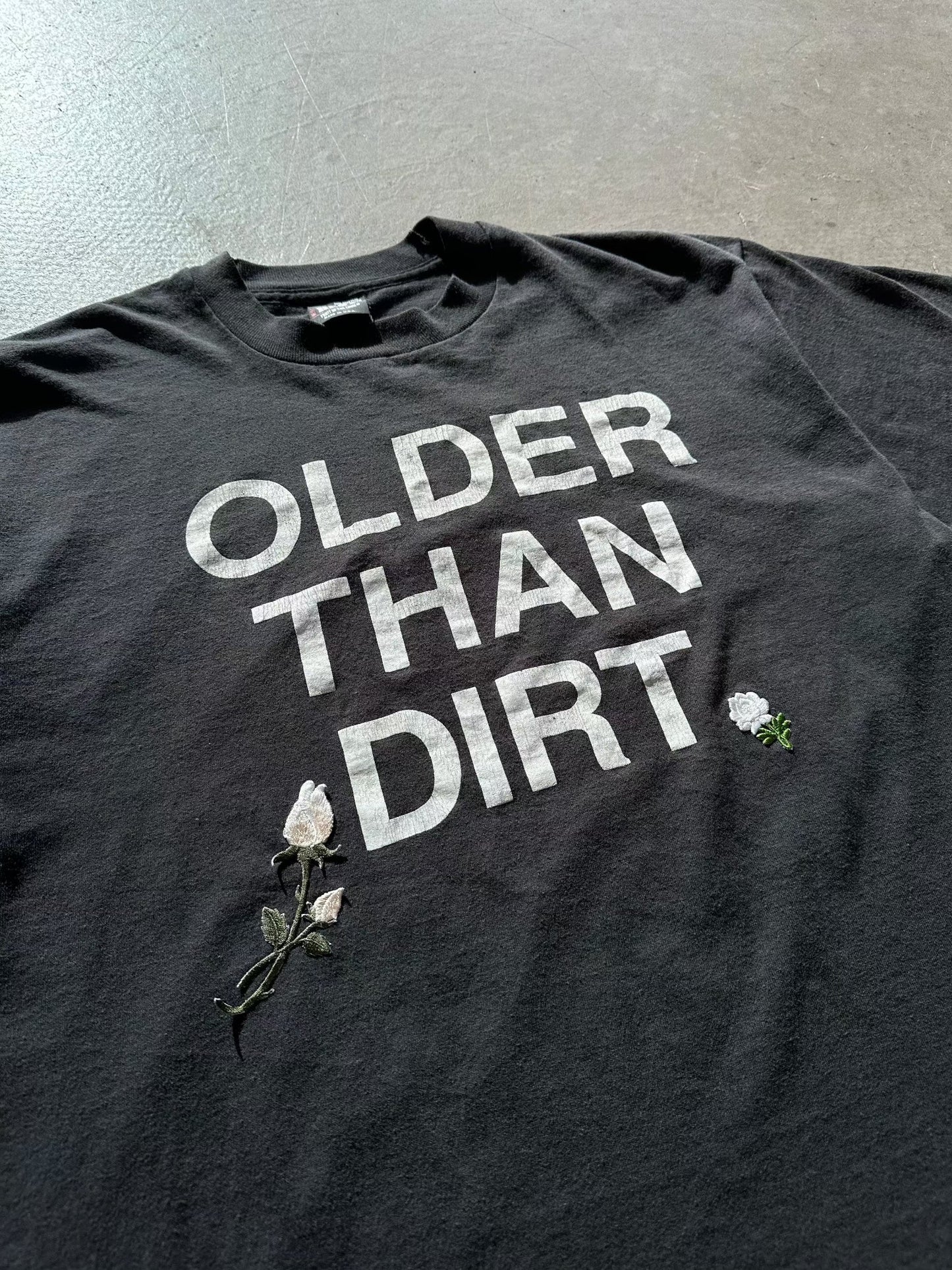 1990's Older Than Dirt T-Shirt - L | Large, Red
