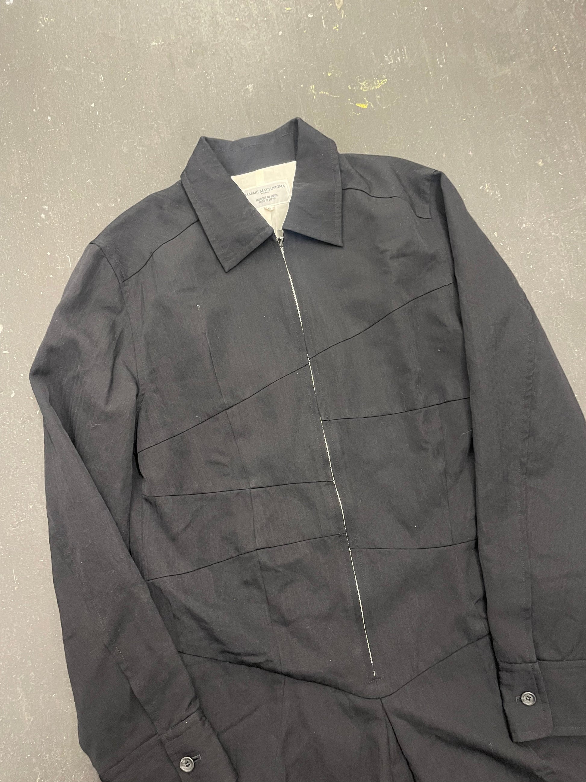 https://cdn.shopify.com/s/files/1/0909/3598/4473/files/IMG-2988.heic?v=1741447991