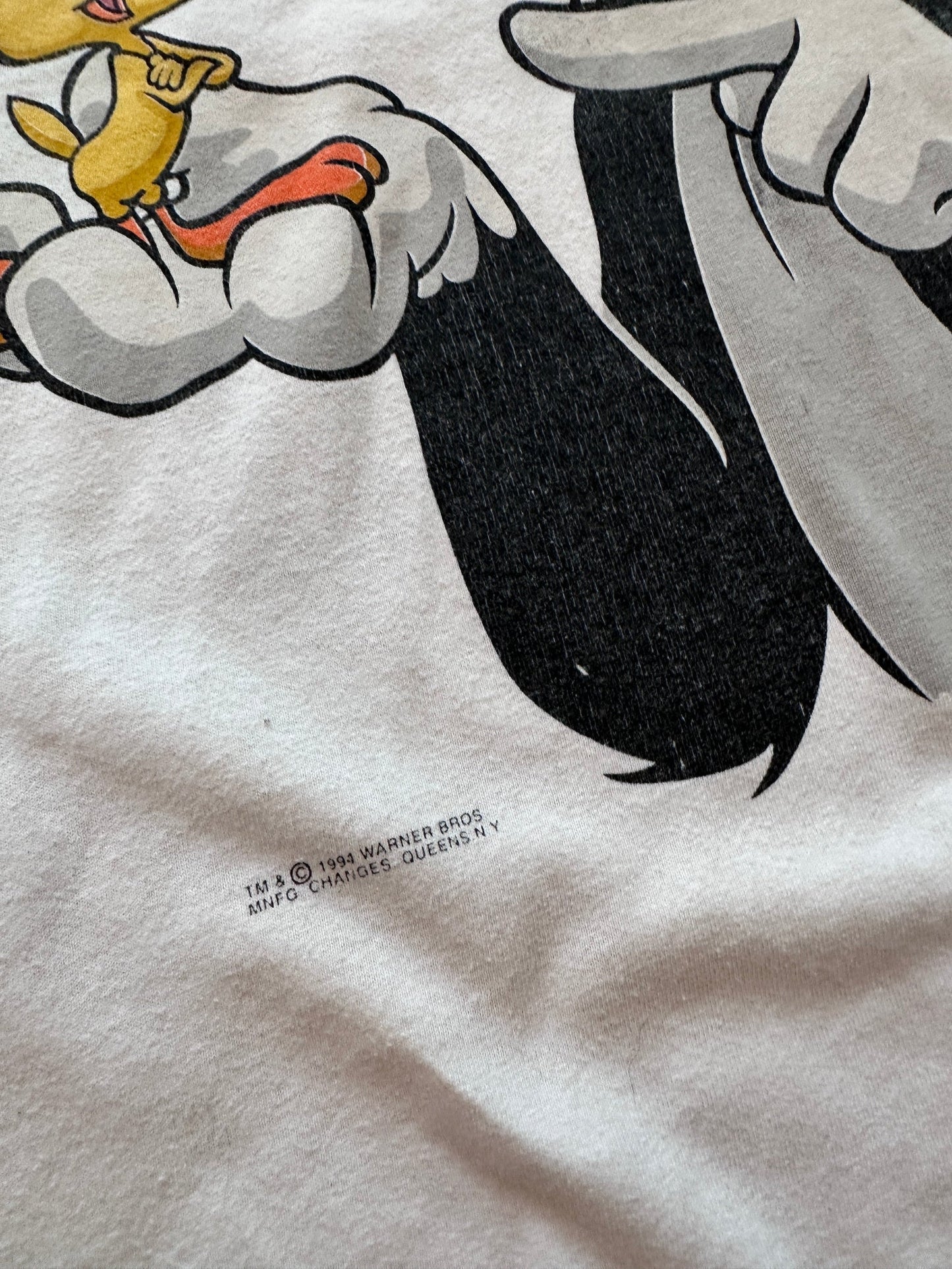 1994 Sylvester and Tweety Bird Warner Bros T-Shirt - L | Default Title, Red