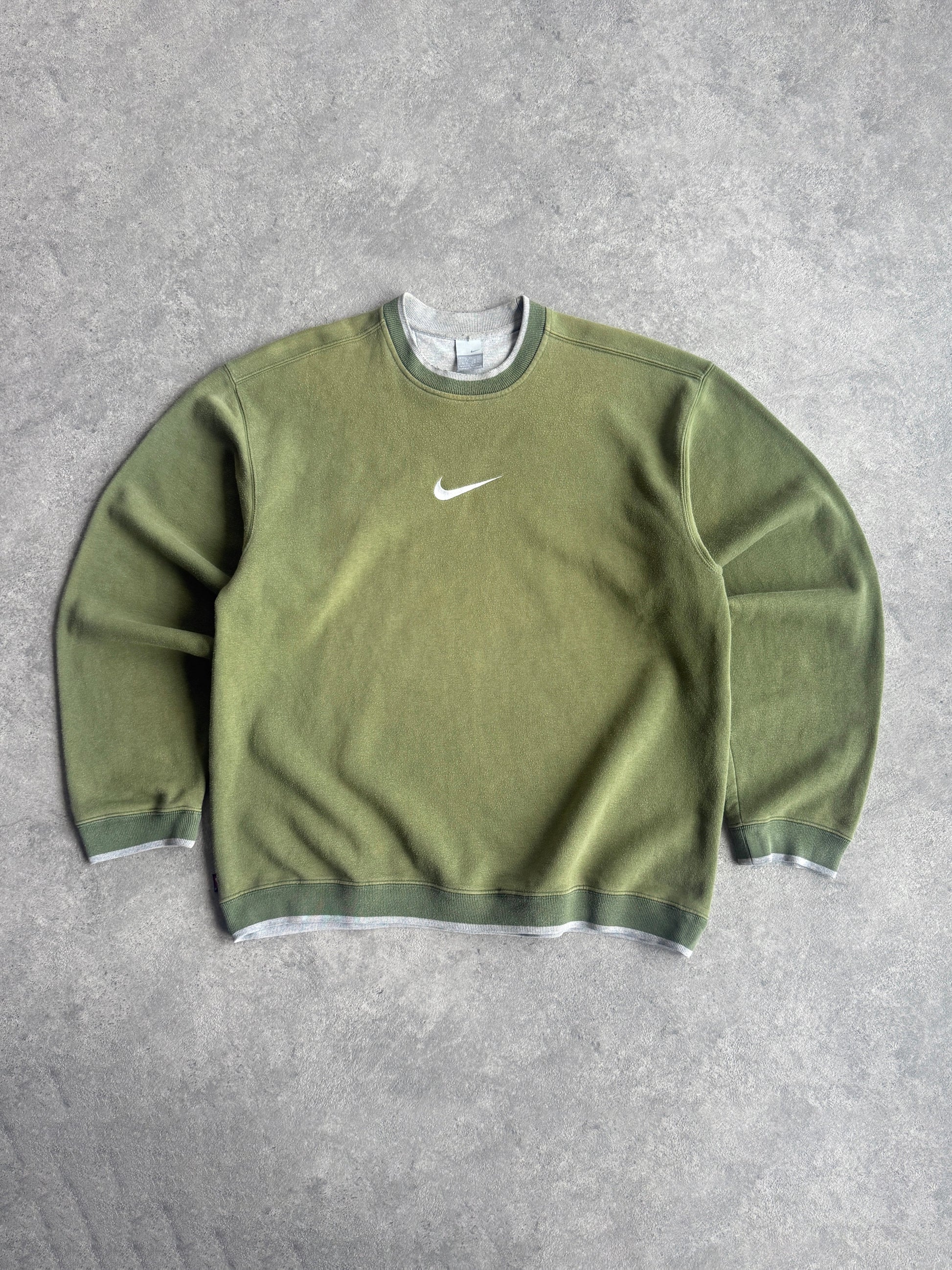 nike 2000s heavyweight embroidered swoosh sweatshirt (xl) | XL, Green