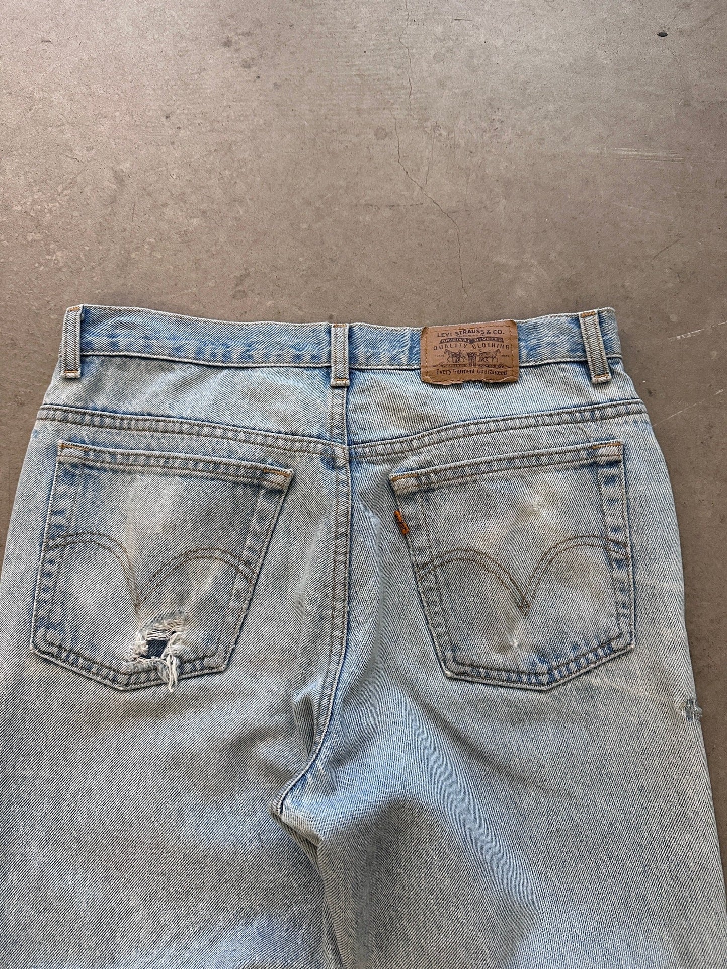 1990's Levi's 550 Orange Tab Repaired Jeans - 32 x 34 | W34, Multicoloured