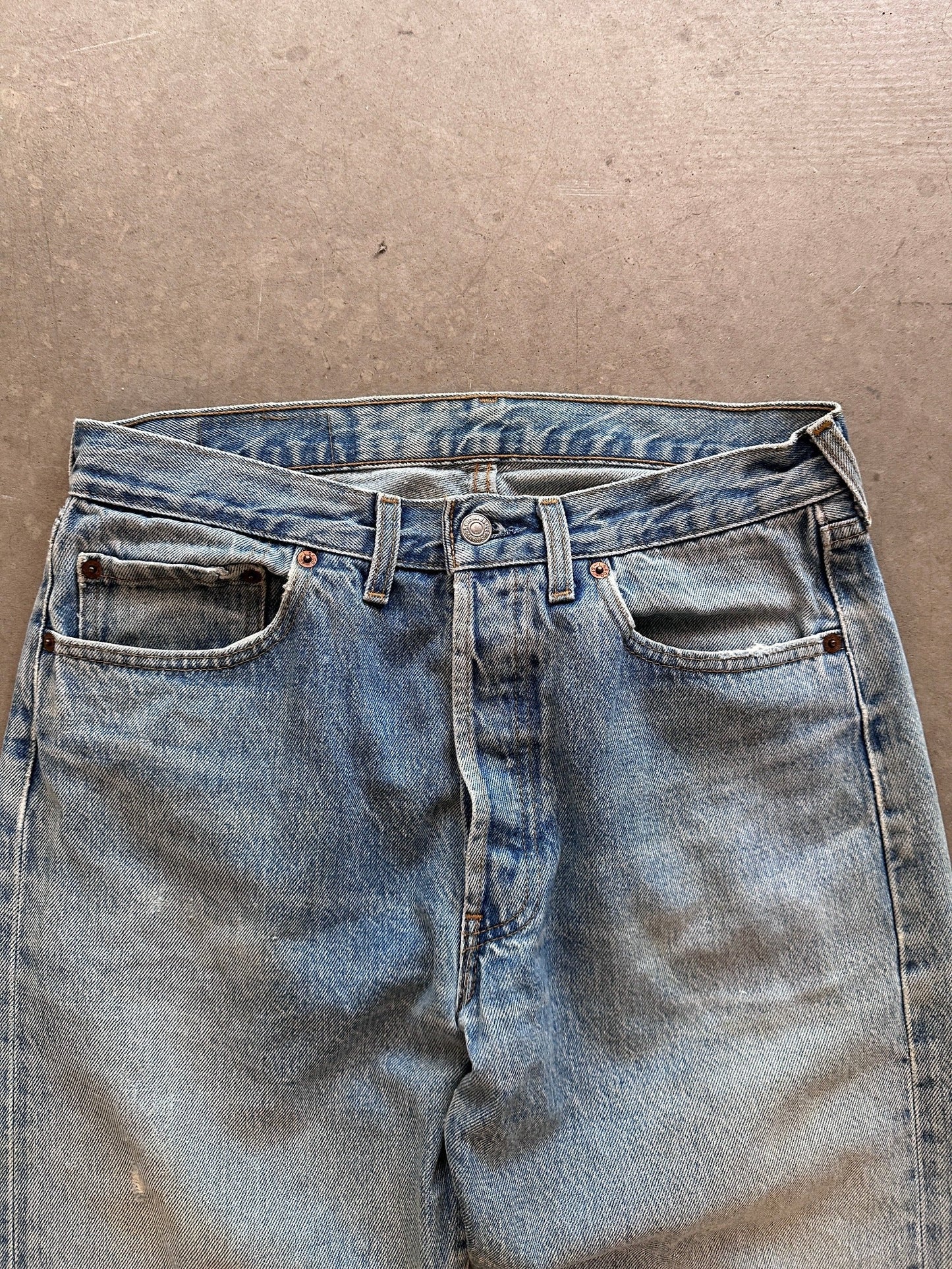 1980's Levi's 501 Jeans - 32 x 32 | W32, Red