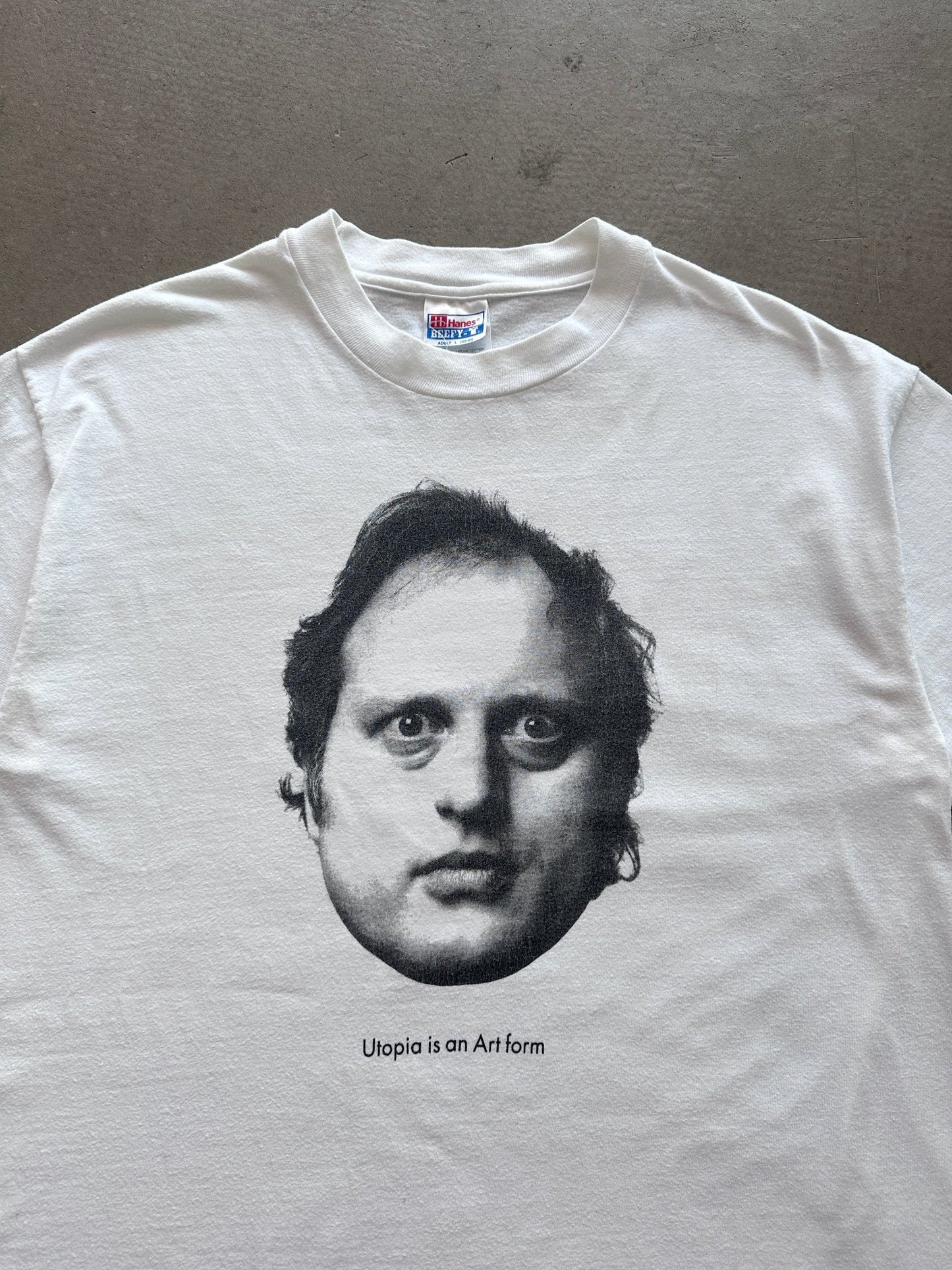 1990’s Utopia is an Art Form T-Shirt - L | White, Red