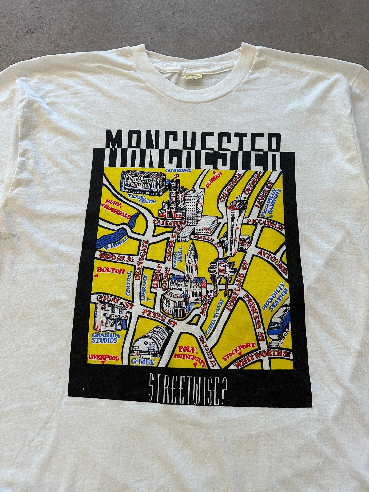 1990’s Manchester Streetwise T-Shirt - XL | X-Large, Red