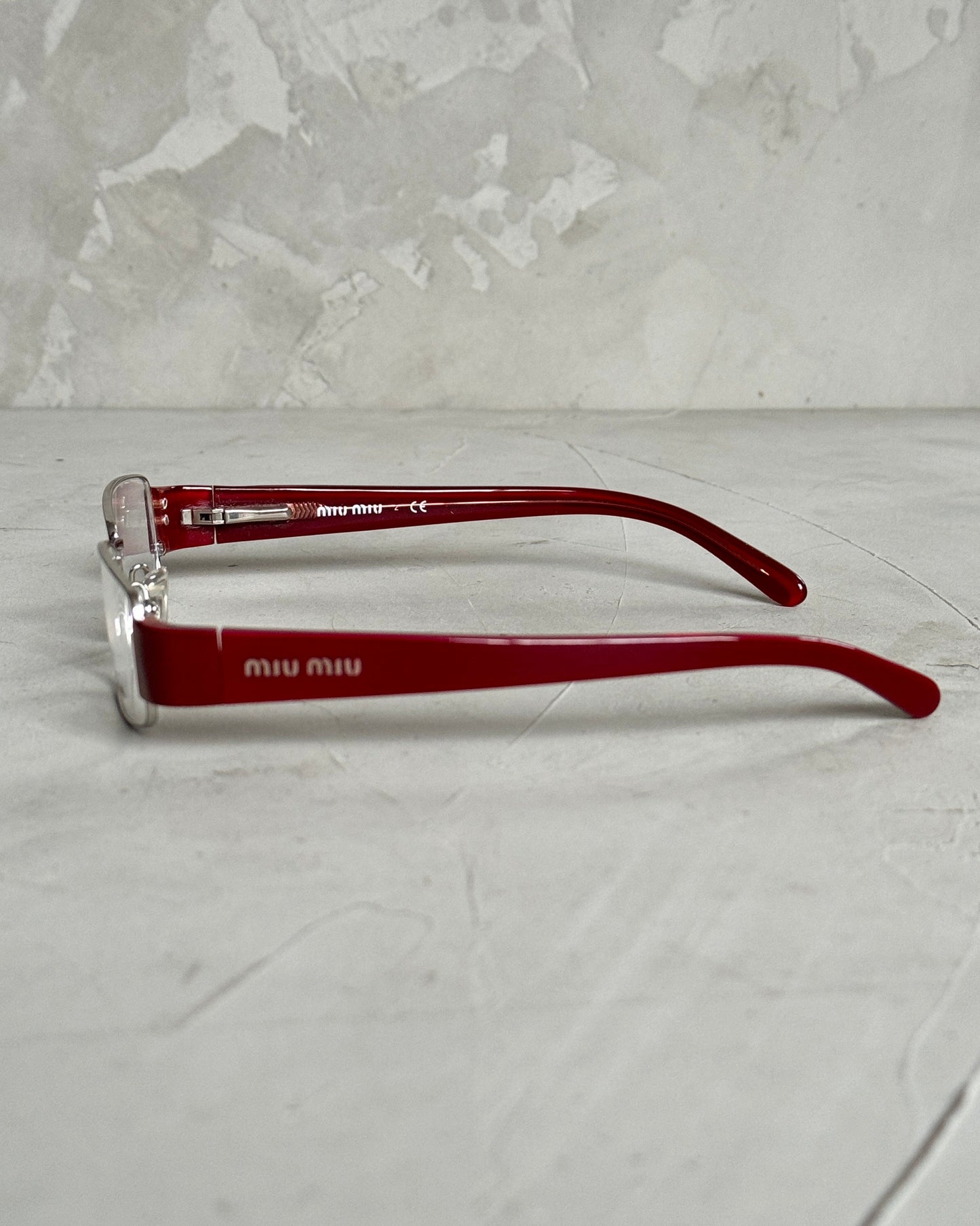 MIU MIU 90'S BAYONETTA GLASSES | O/S, Red