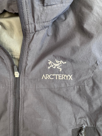 Arc'teryx Black Beta AR Jacket