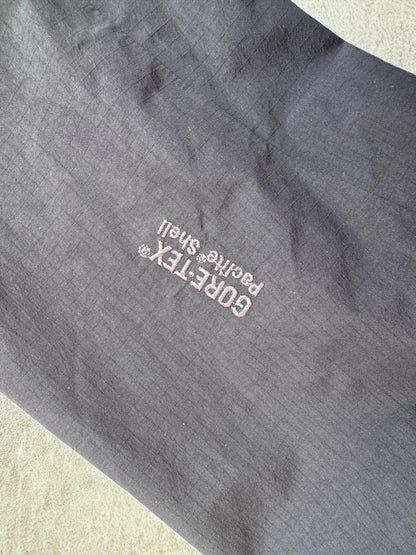 Arc'teryx Black Beta AR Jacket