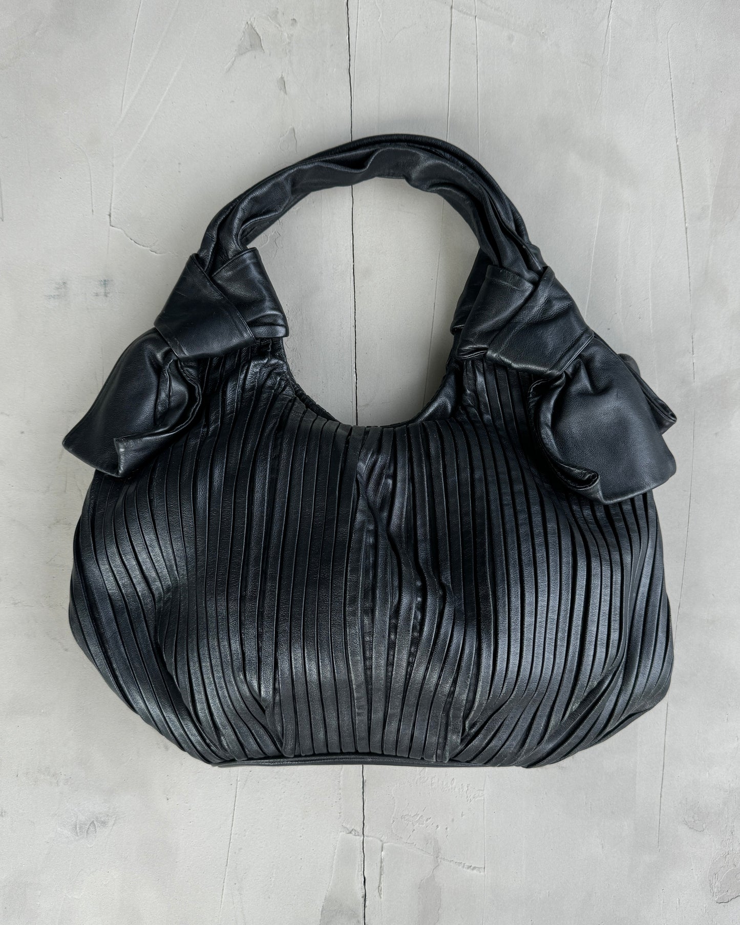 MOSCHINO PLEATED LEATHER SHOULDER BAG | O/S, Black