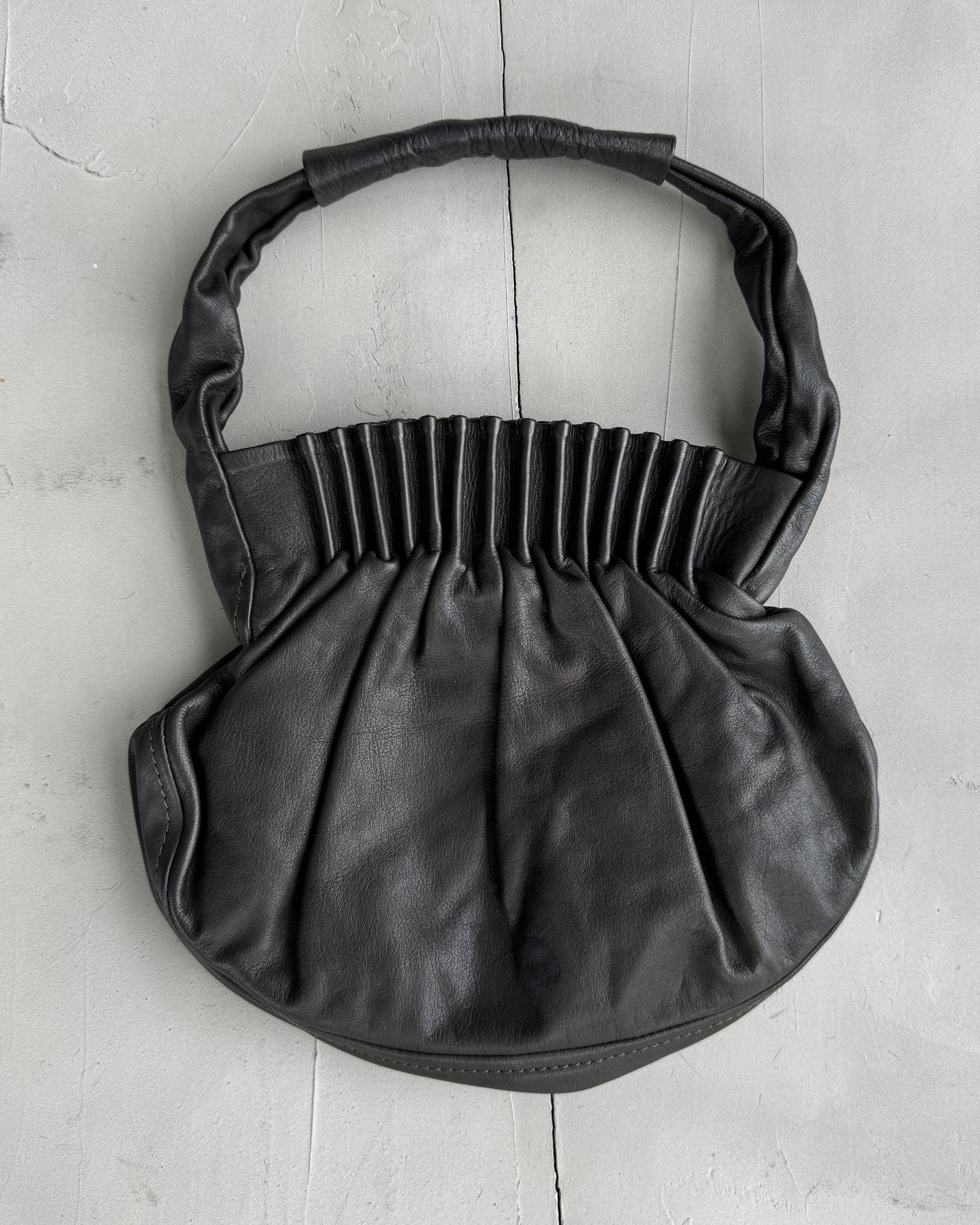 NICOLE FARHI PLEATED LEATHER SHOULDER BAG