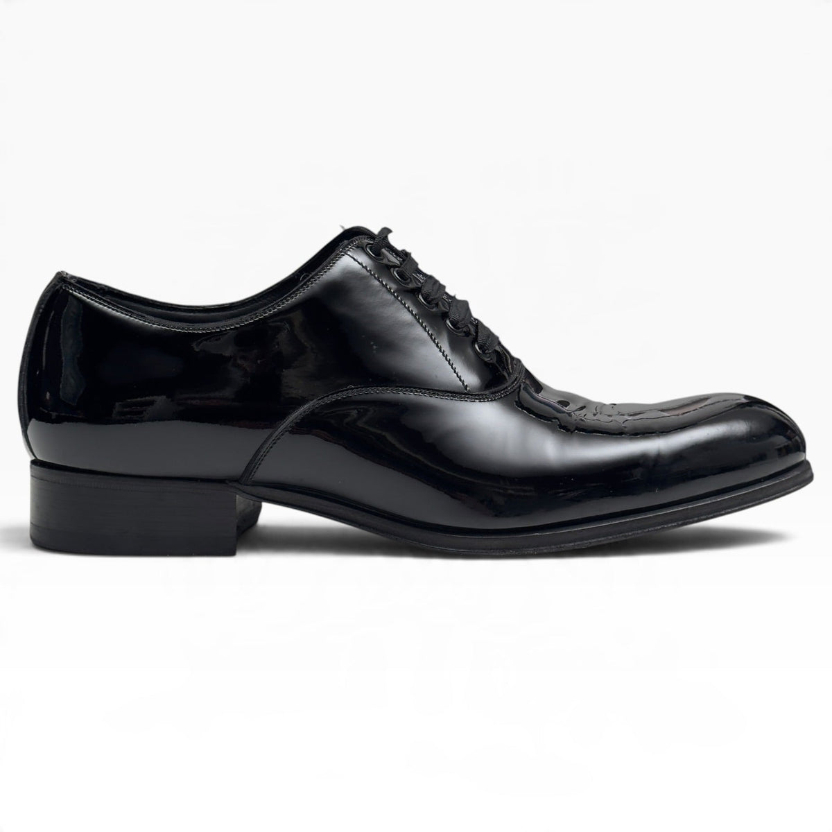 TOM FORD EDGAR PATENT LEATHER OXFORD SHOE BLACK 42 / UK8 | UK 8, Black