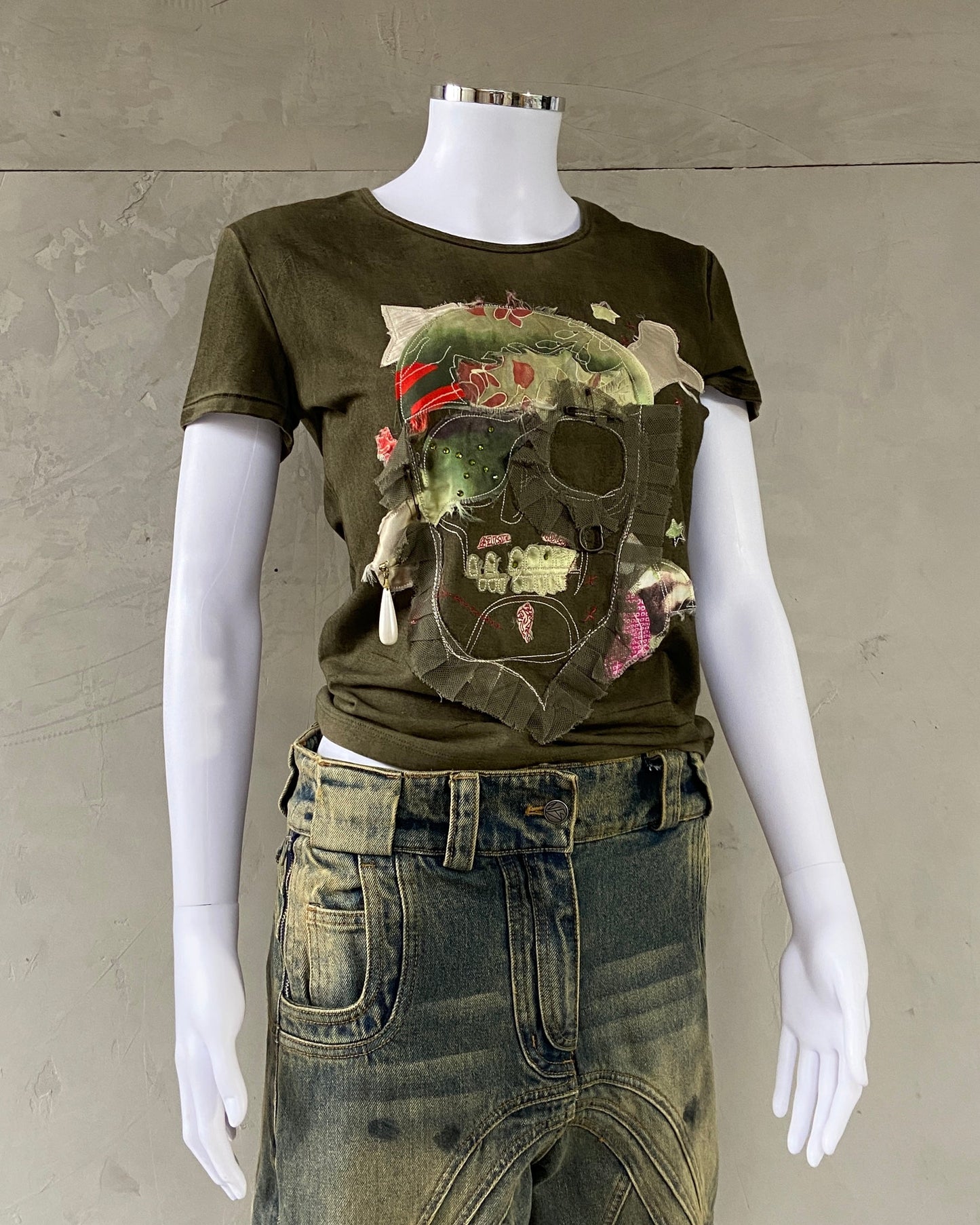 JOHN GALLIANO 2000'S TEXTURED SKULL TOP - L