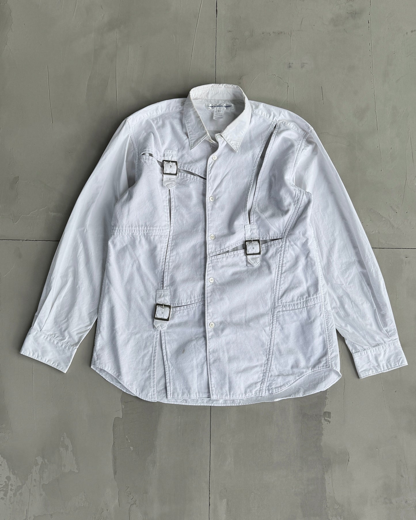 COMME DES GARCONS SHIRT SS20 BUCKLE ASYMMETRIC SHIRT - L