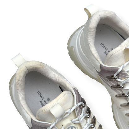 LOUIS VUITTON PULSE MONOGRAM LOW-TOP SNEAKER WHITE 40 / UK6 | UK 6, White