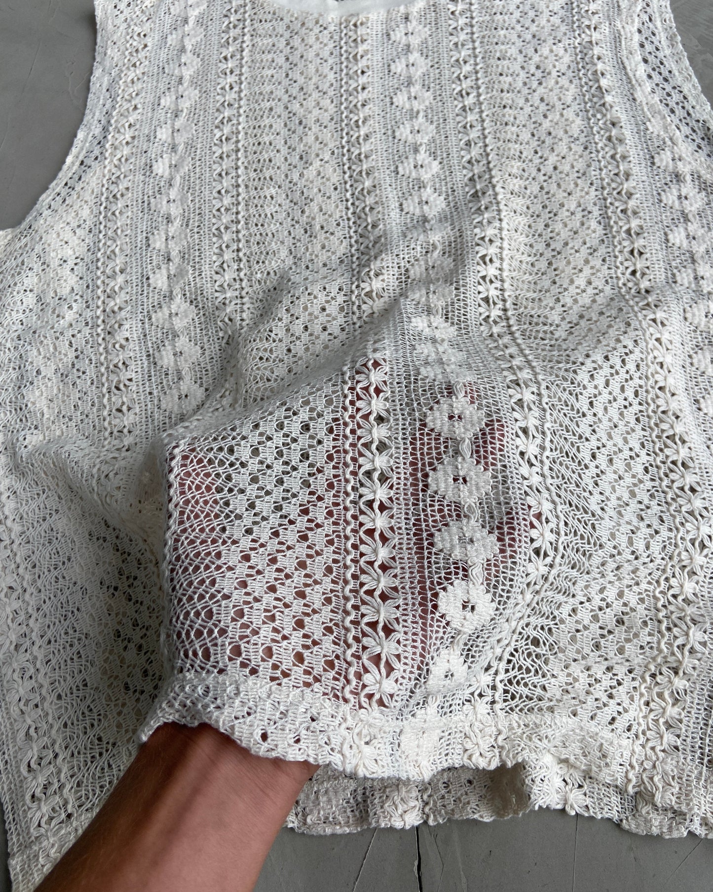 OUR LEGACY MEN'S FLORAL LACE VEST TOP - L | Large, Cream