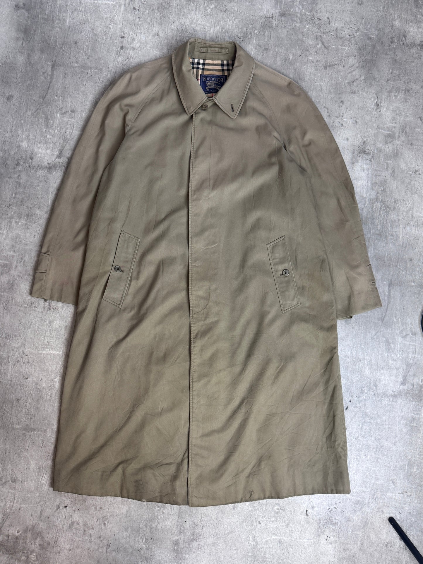 Burberry Single Breasted Khaki Trench Coat