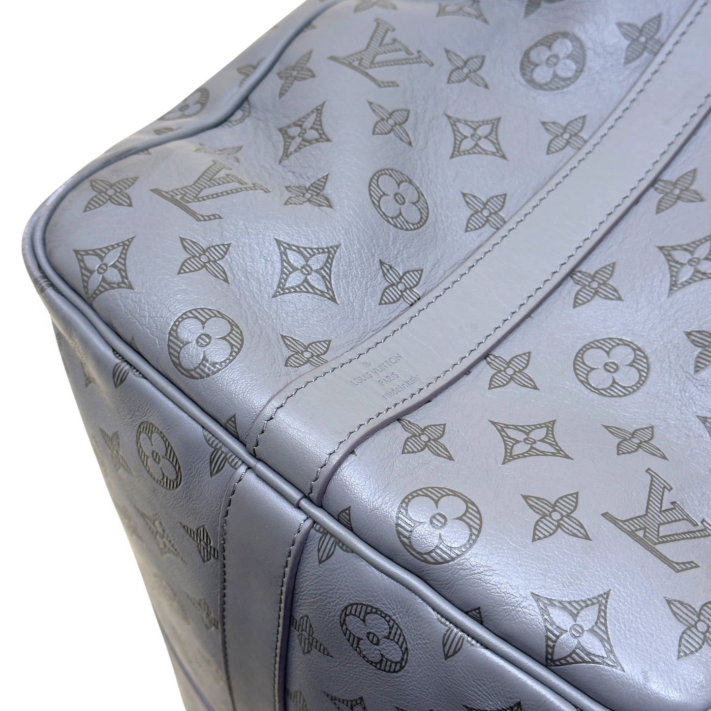 LOUIS VUITTON KEEPALL BANDOULIÈRE SHADOW MONOGRAM DUFFLE BAG ANTHRACITE GREY 50 | O/S, Grey