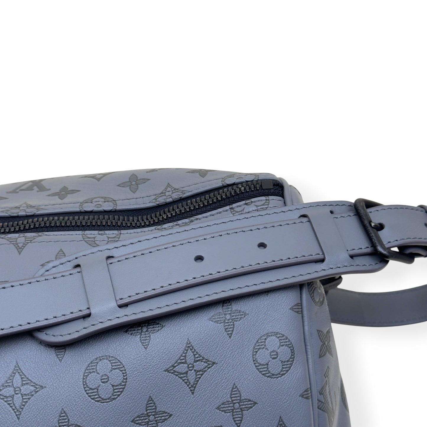 LOUIS VUITTON KEEPALL BANDOULIÈRE SHADOW MONOGRAM DUFFLE BAG ANTHRACITE GREY 50 | O/S, Grey