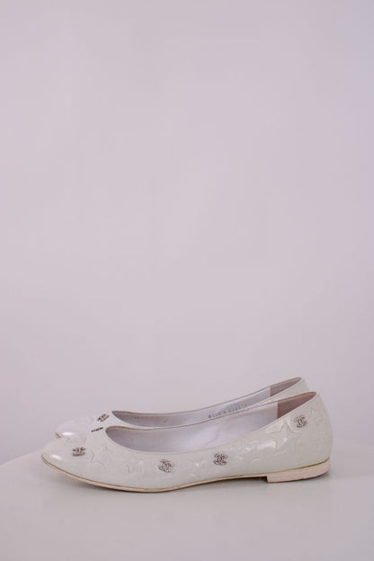 Chanel CC Star Embellished Glitter Flats White/ Silver 40.5 | DEFAULT TITLE, Silver
