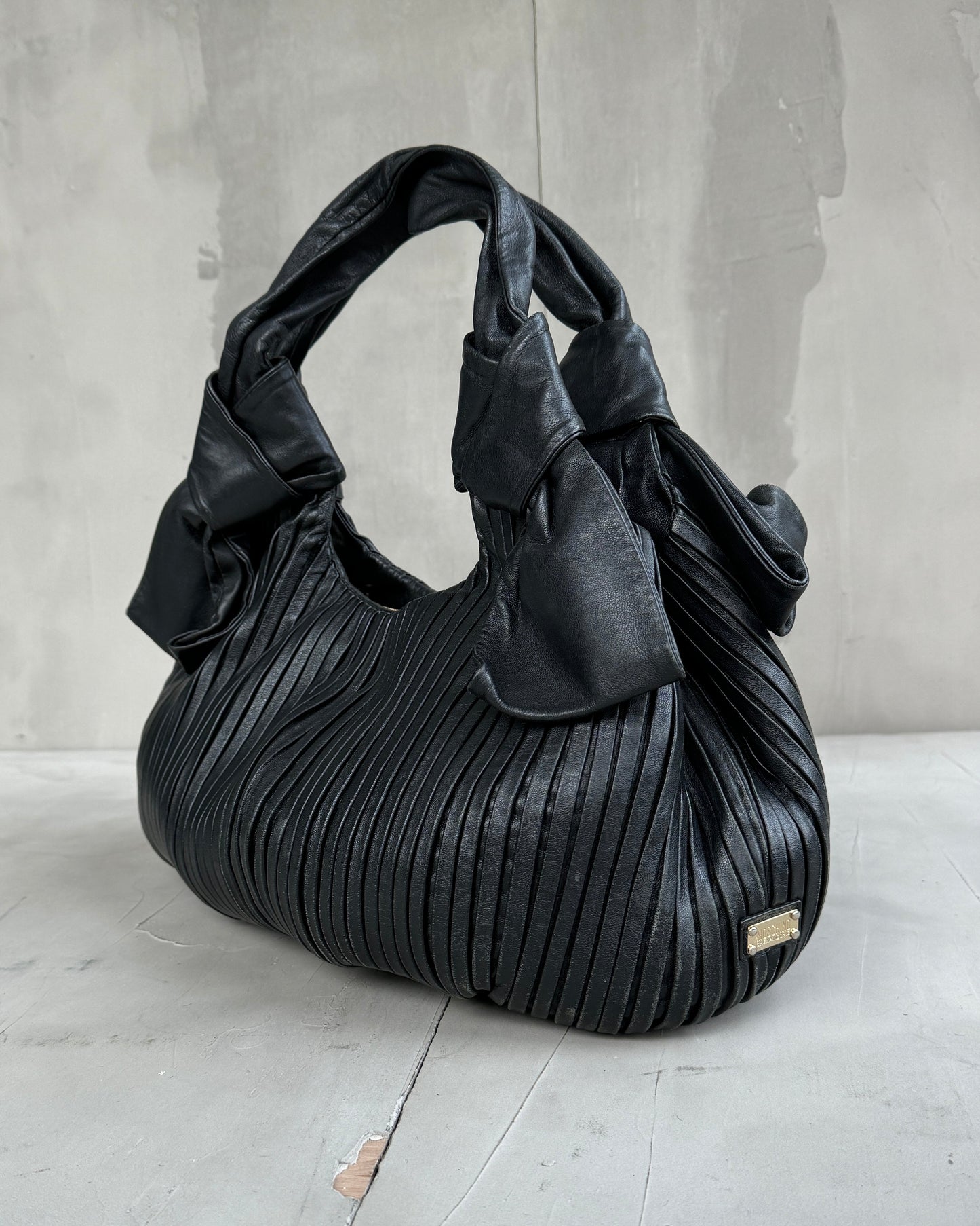 MOSCHINO PLEATED LEATHER SHOULDER BAG | O/S, Black