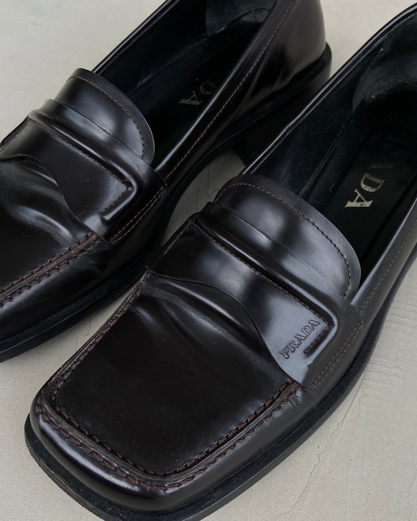 PRADA 90'S SQUARE TOE LEATHER LOAFERS - EU 38 / UK 5 | BLACK, Black