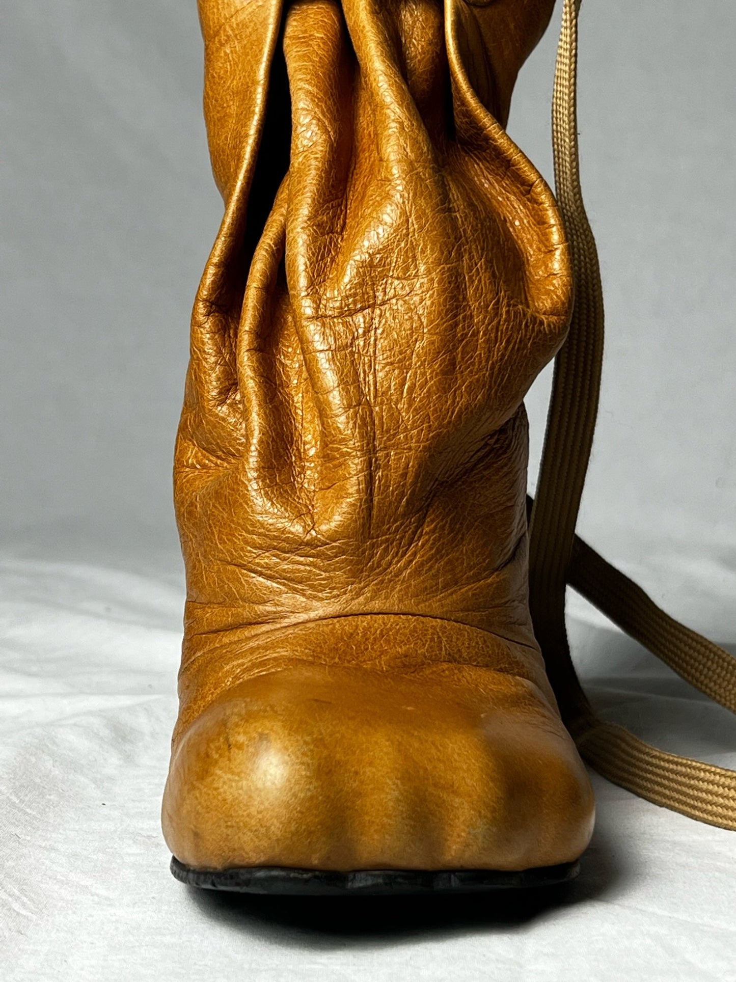 VIVIENNE WESTWOOD S/S 2000 ANIMAL TOE BOOTS | DEFAULT TITLE, Tan