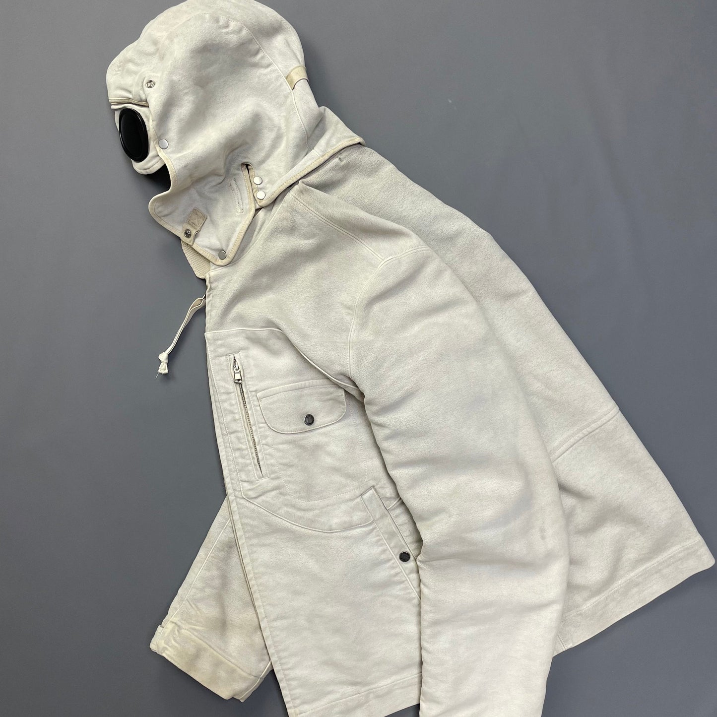 C.P. Company Hand Painted Vintage White Moleskin Archive Goggle Jacket AW04 | X-Large, White