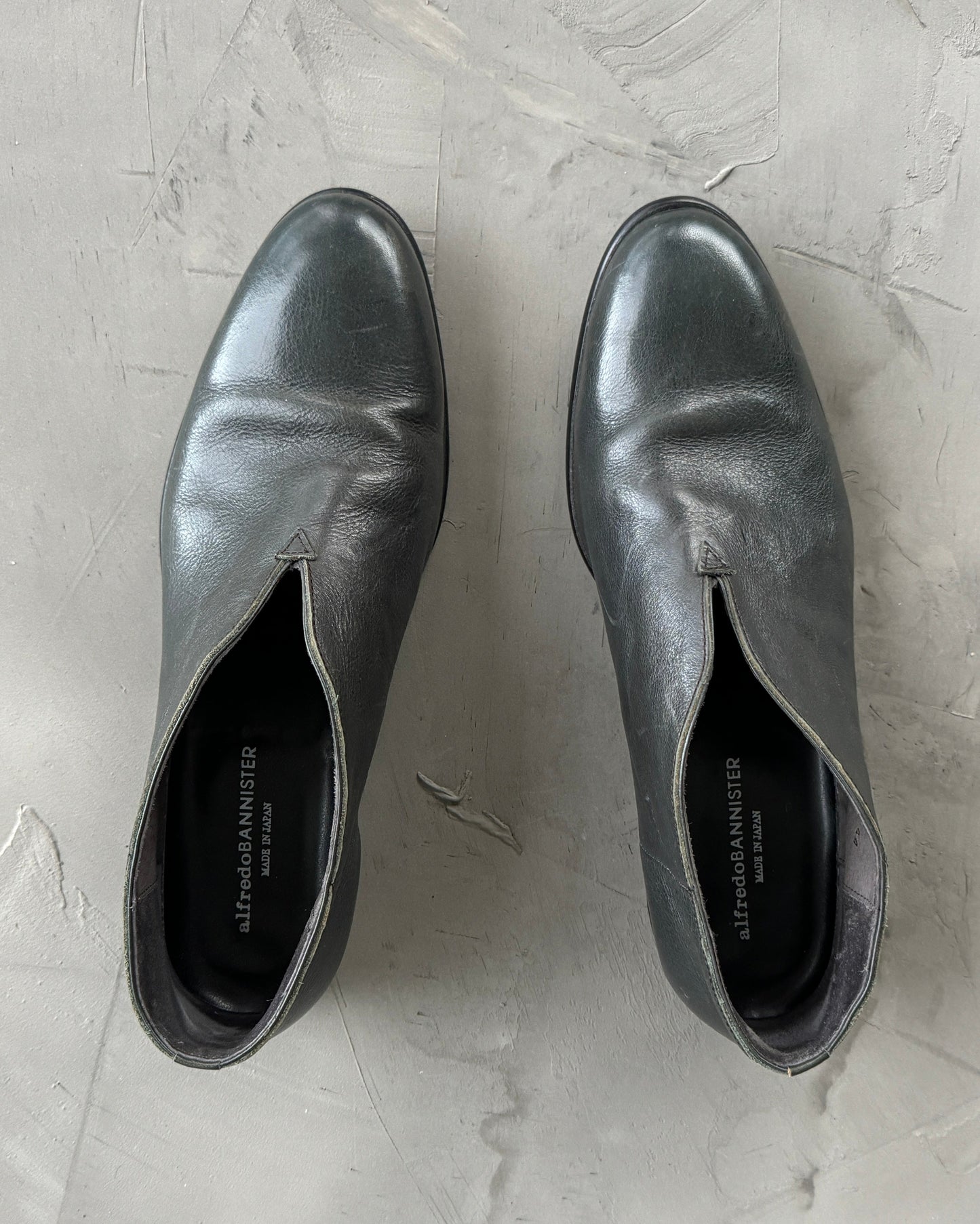 ALFREDO BANNISTER MADE IN JAPAN SLIP-ON LEATHER SHOES - EU44 / UK 9