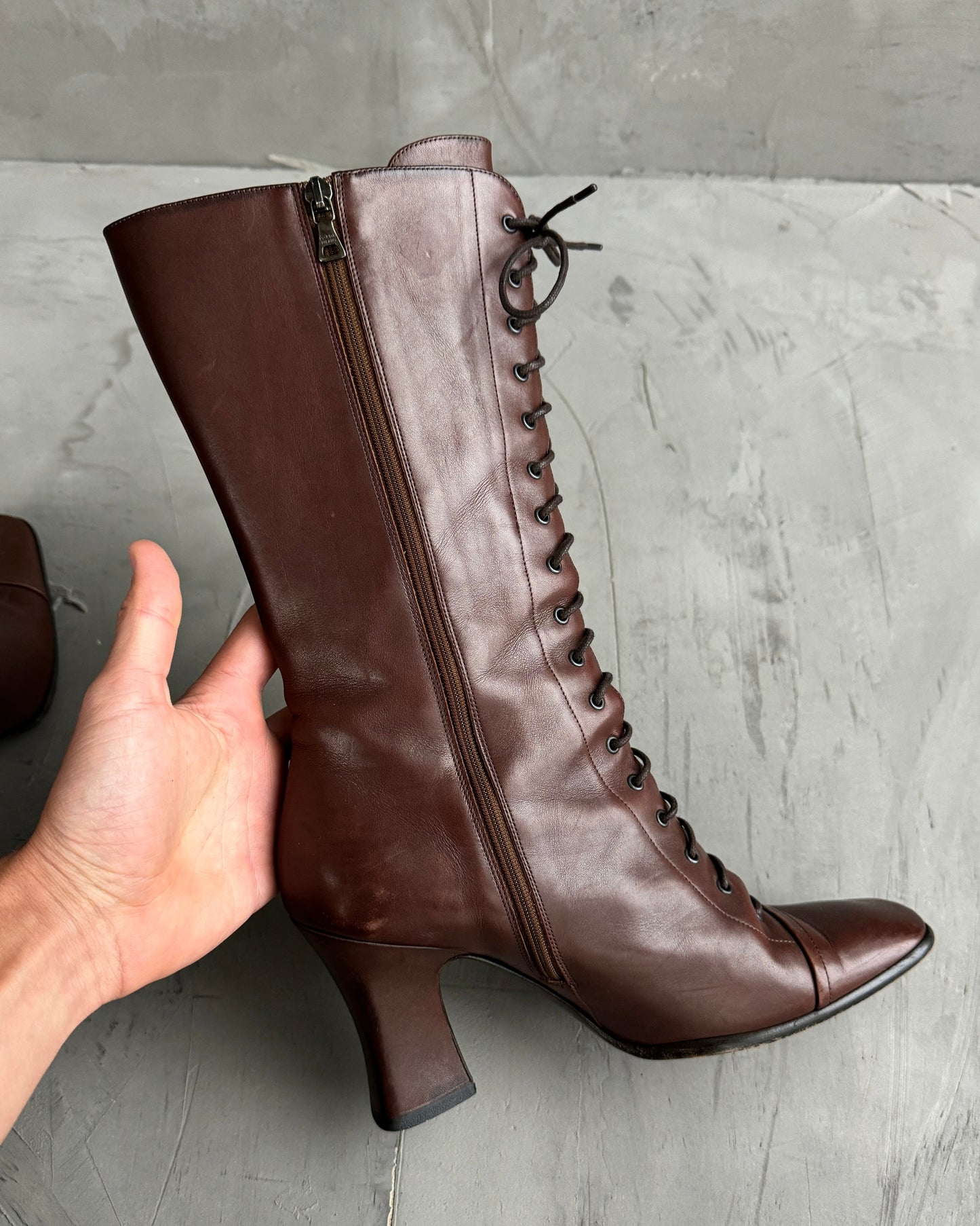 Prada FW01 Lace Up Victorian Leather Boots - EU40